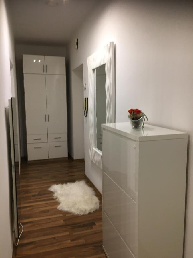 Apartment Elfi 莱布尼茨 外观 照片