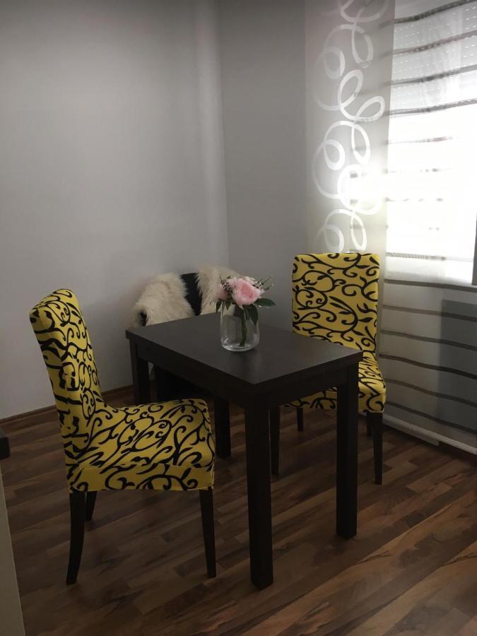 Apartment Elfi 莱布尼茨 外观 照片